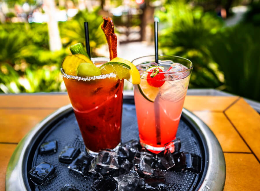 17ºS Booze & Bites